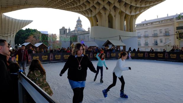 Pistas de patinaje sobre hielo en Sevilla: dónde están, fechas, tarifas y horarios