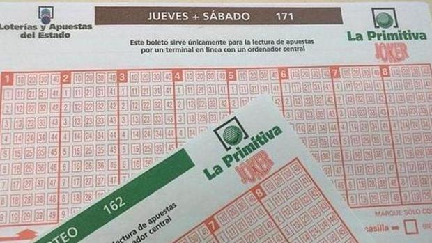 Un boleto de la Quiniela con trece aciertos sellado en Sevilla, premiado con 156.000 euros