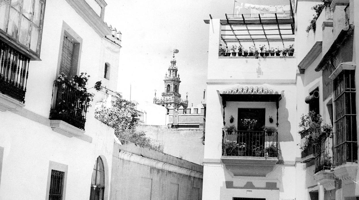 Instantánea de la Judería de Sevilla tomada en el año 1950