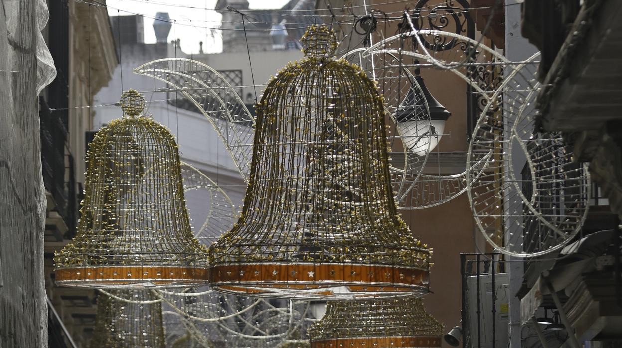 Una de las decoraciones en el Casco Histórico de Sevilla