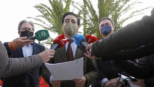Los hosteleros sevillanos valoran positivamente el inicio de Semana Santa «dentro de la situación trágica»