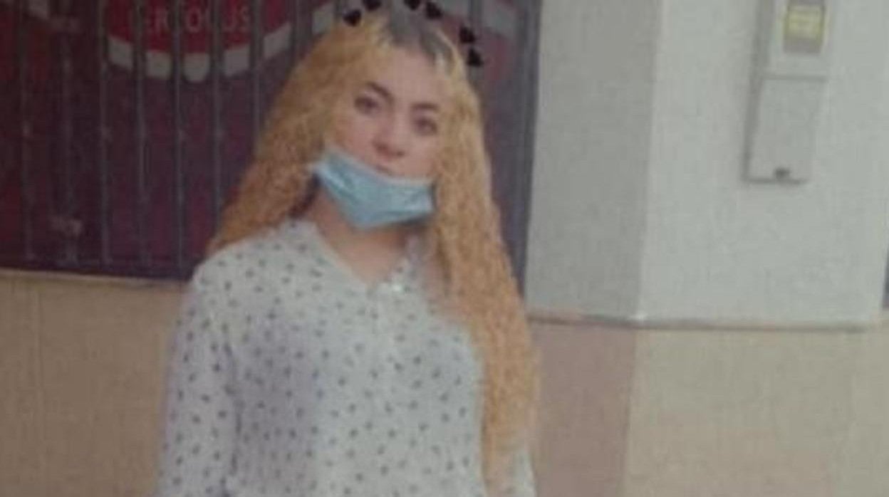 Imagen de la joven Rocío Caíz Pozo, desaparecida desde el pasado 2 de junio