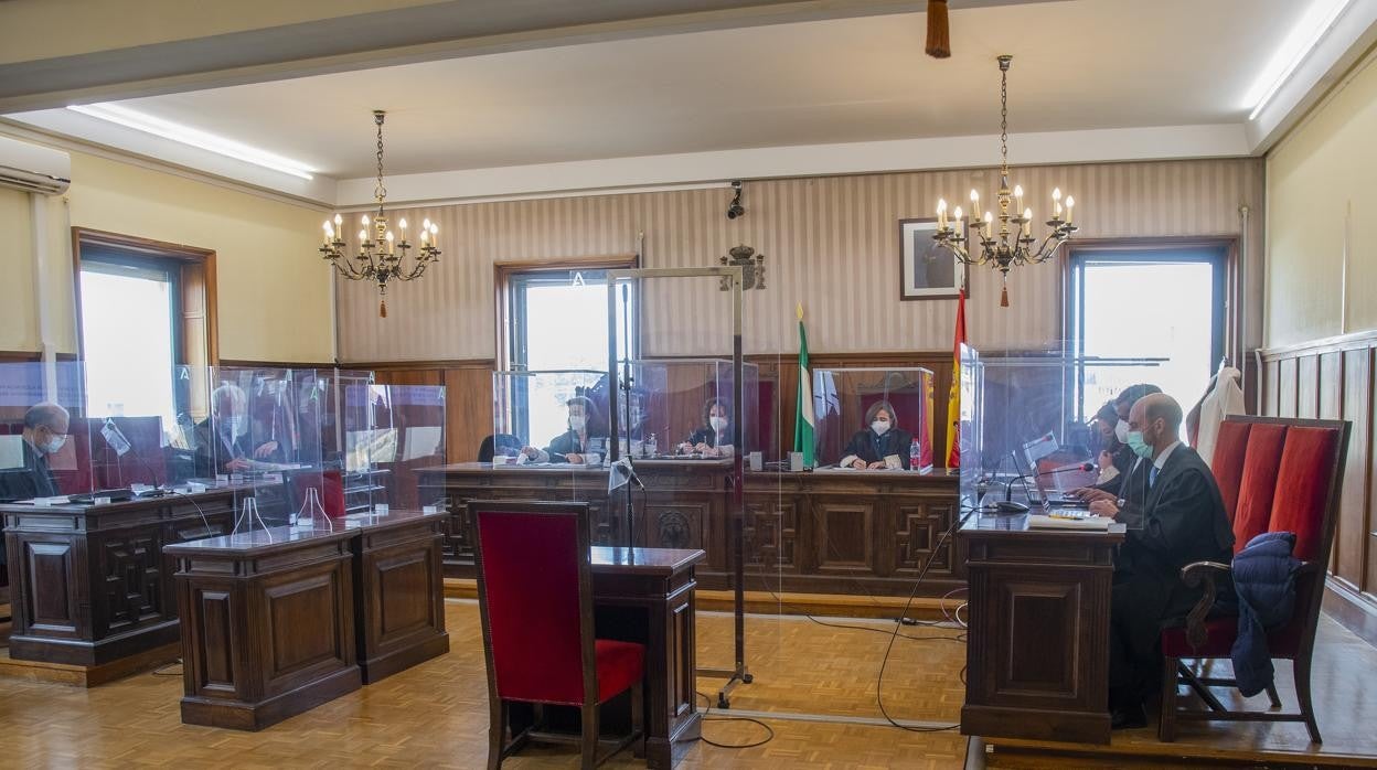 Imagen de archivo de la Sección Cuarta de la Audiencia de Sevilla, que ha sido la encargada de juzgar al acusado