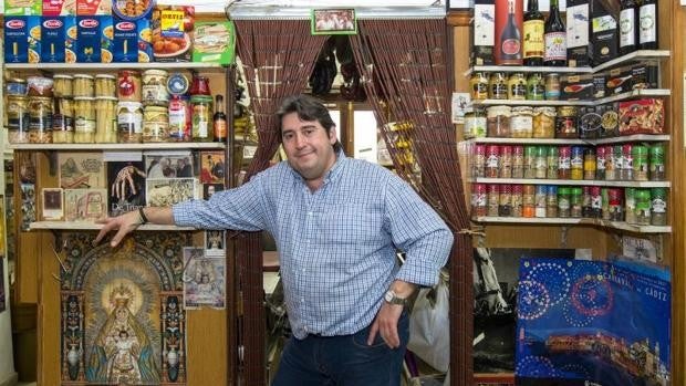 «Pepe Pineda era amigo y desde su tiesura dictaba la hora de cierre de Casa Moreno»