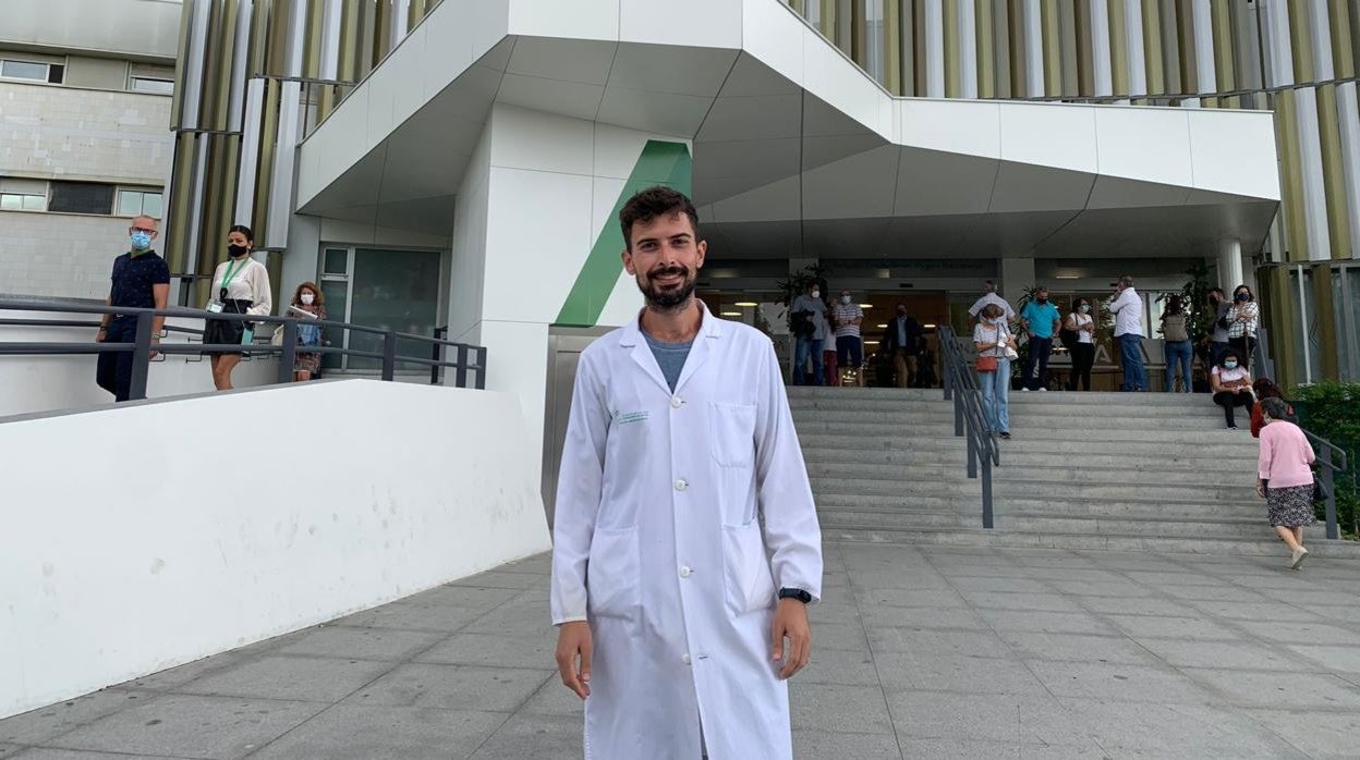 Carlos Jiménez Cortegana, investigador del Hospital Virgen Macarena de Sevilla