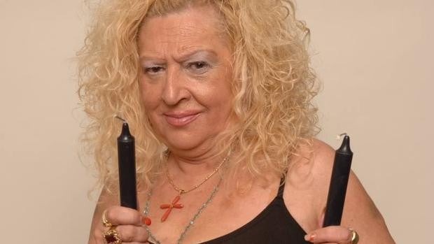 Lola Montero: una bruja en el planeta rojo
