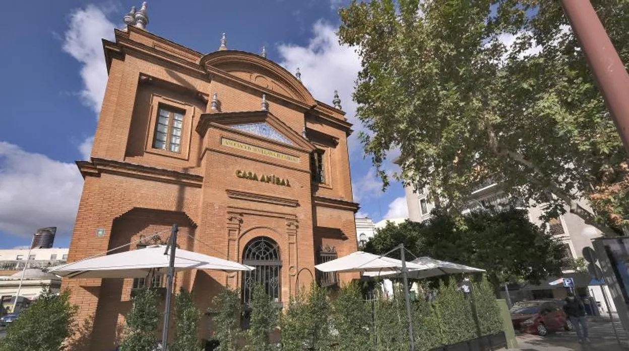 El templete de la Asociación Sevillana de Caridad reconvertido en restaurante