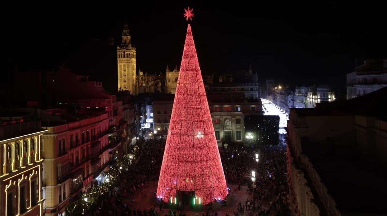 Encendido del arbol de luces led más alto de Europa