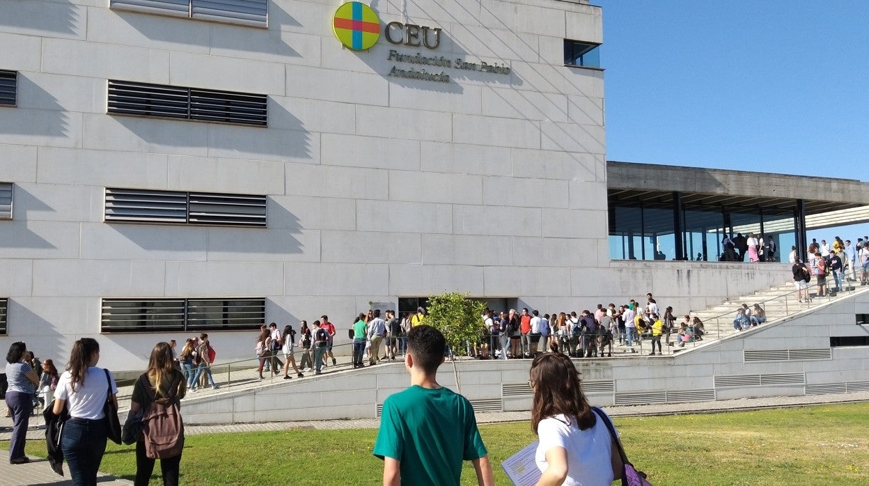 La universidad privada al alza en Sevilla nace la Fernando III y