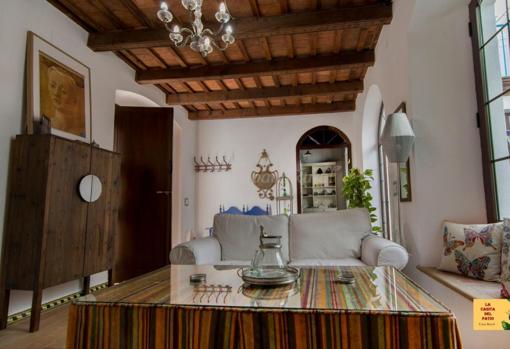 Agradable salón de la casa