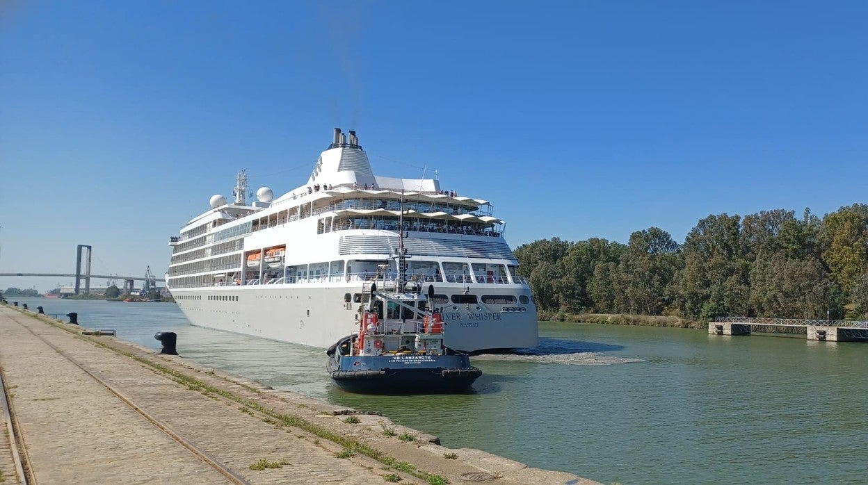 El crucero que partirá esta noche hacia Lisboa