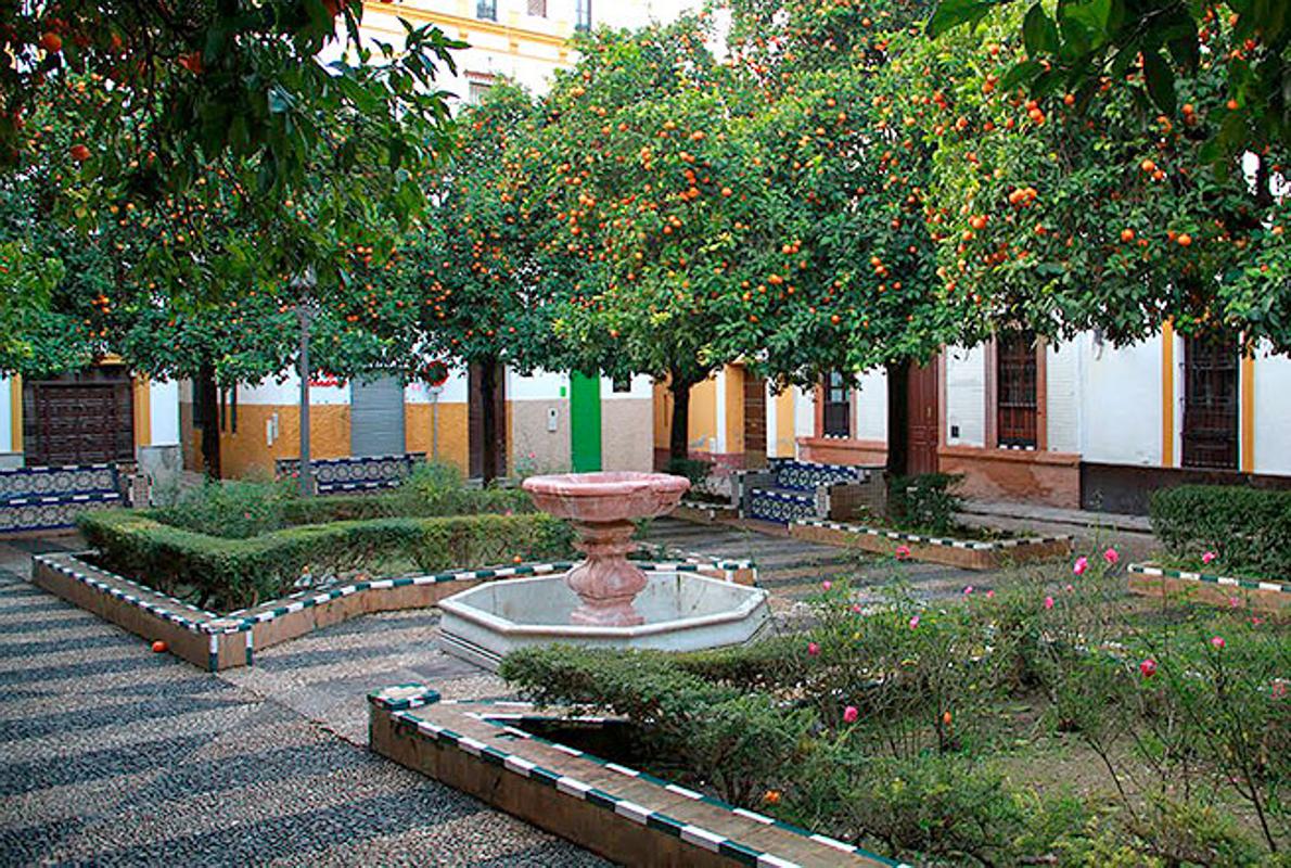 Plaza de Doña Elvira, una d elas joyas del Barrio de Santa Cruz