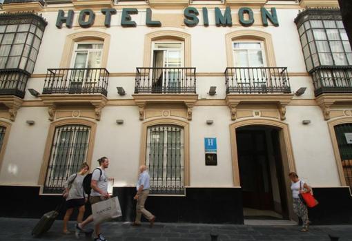 Los 8 hoteles más antiguos de Sevilla y en los que aún te puedes alojar