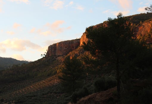 Hornos de Segura se ubica en un bonito entorno natural