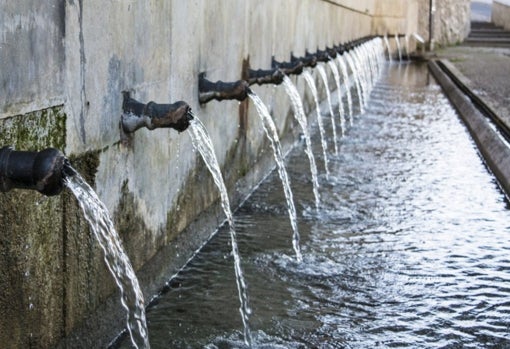 La emblemática fuente de los 25 caños de Loja