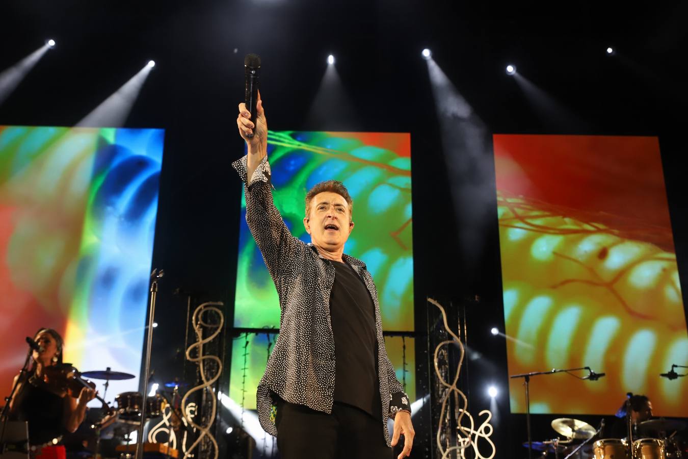 El vibrante concierto de Manolo García en Córdoba, en imágenes