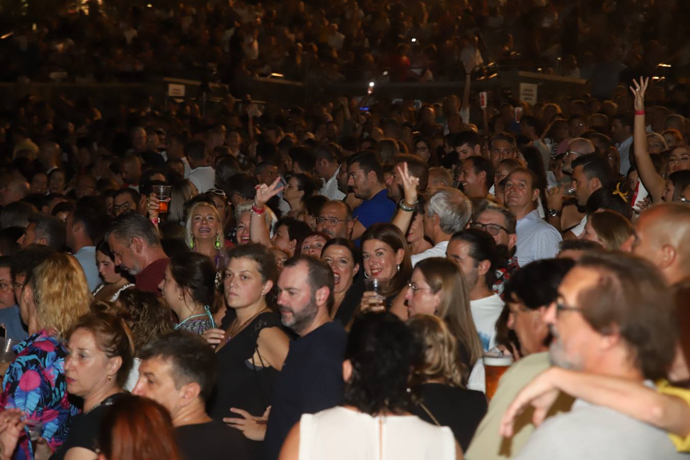 El vibrante concierto de Manolo García en Córdoba, en imágenes