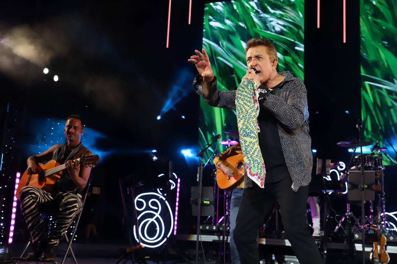 El vibrante concierto de Manolo García en Córdoba, en imágenes