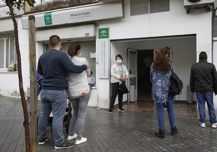 Córdoba salda 2022 con 2.685 parados menos que hace un año, una caída del 4%