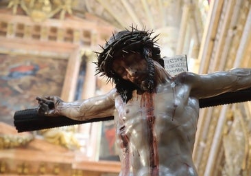 Imágenes que cambiaron en Córdoba, cuando la devoción muda