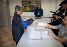 La participación en las elecciones en Granada capital sube respecto a 2019: un 36,6% a las 14:00 horas