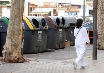 Quinto contenedor en Córdoba: ¿Qué tipo de basura tengo que echar al nuevo depósito?