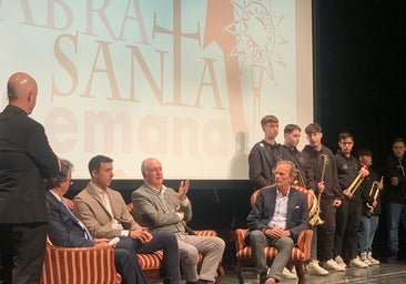 Cabra analiza las raíces de la saeta como ejemplo de rezo cantado