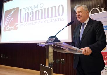 El historiador y escritor Juan José Primo Jurado, premio 'Unamuno, amigo de los protestantes'