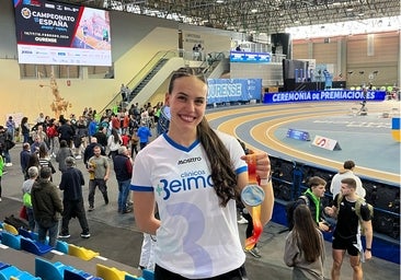 La atleta cordobesa Carmen Avilés, medalla de plata en el campeonato de España absoluto