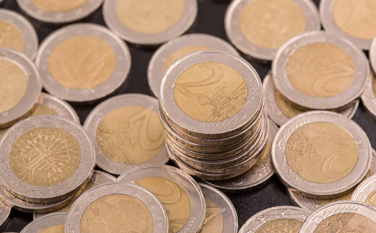 apaciguar explique pala Estas son las monedas de dos euros más valiosas: ¿tienes alguna de ellas?