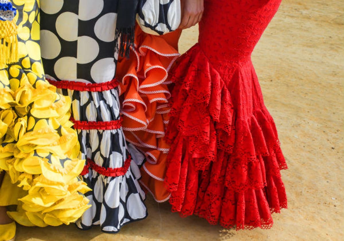 hacer un bolsillo para el traje de flamenca la Feria Abril de Sevilla