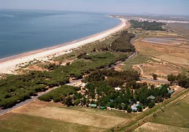 Los mejores campings de la costa de Huelva para disfrutar de playas y paisajes de ensueño