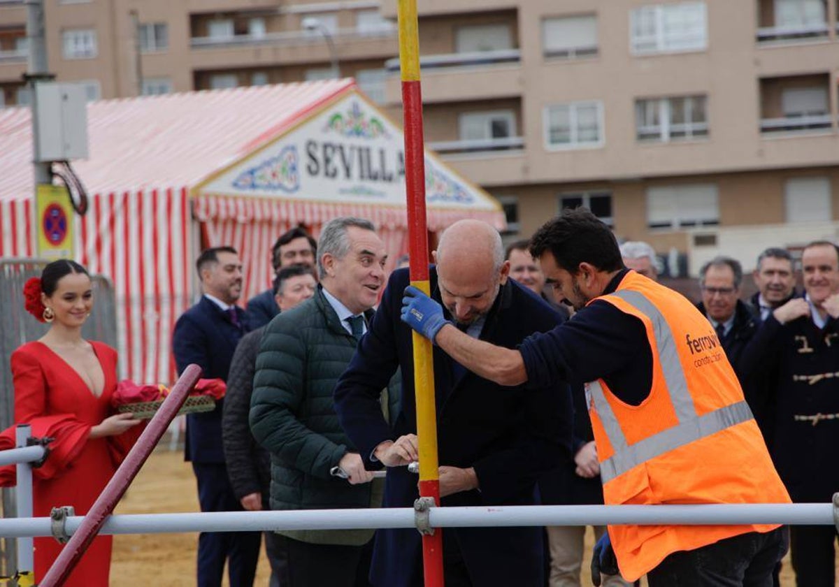 Cuenta atrás en Sevilla para la Feria de Abril 2024 colocado el primer