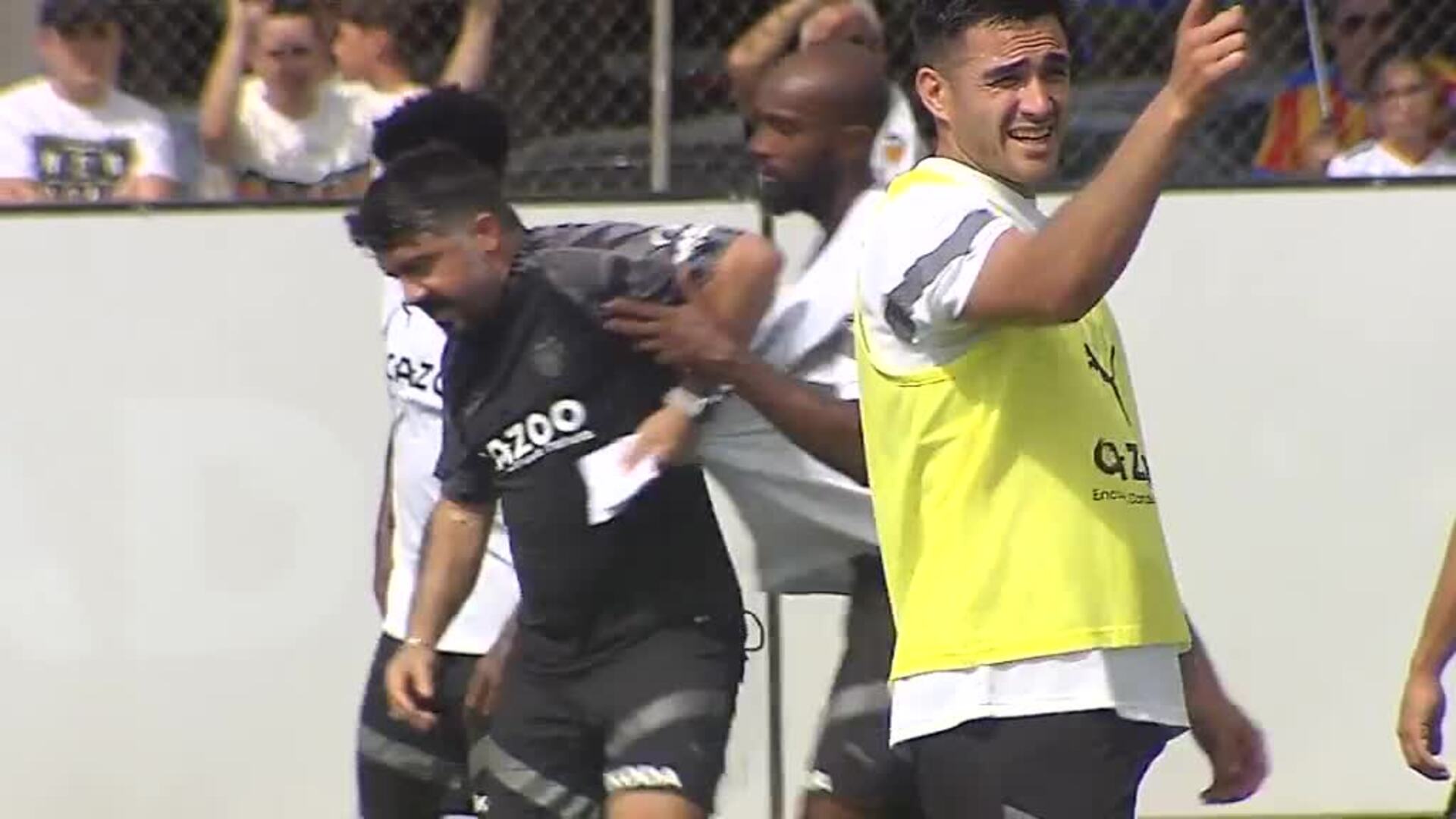 Gennaro Gattuso, protagonista en el primer entrenamiento del Valencia