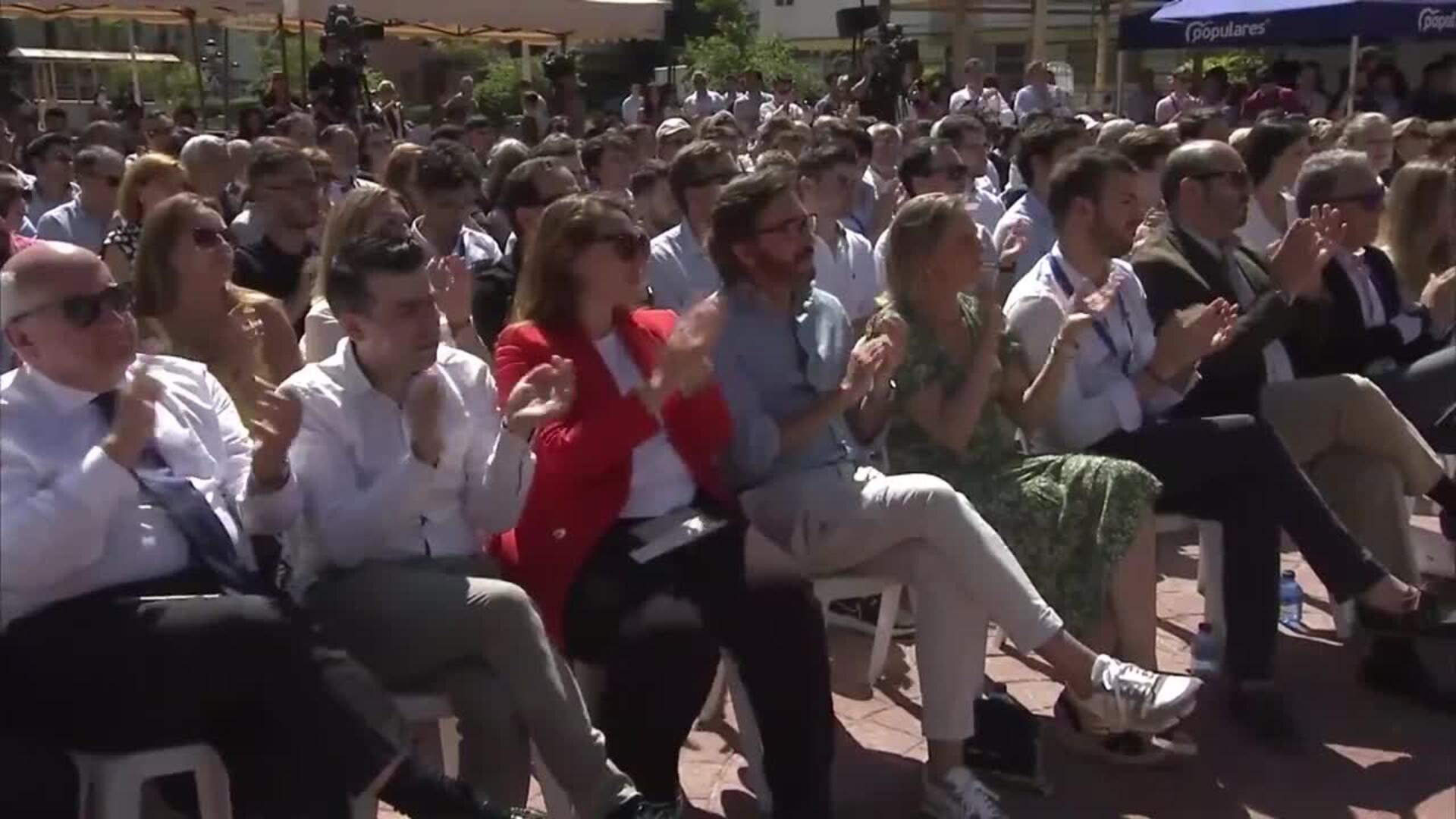 Feijóo se compromete a derogar la Ley de Memoria e intentar lograr los votos de PSOE