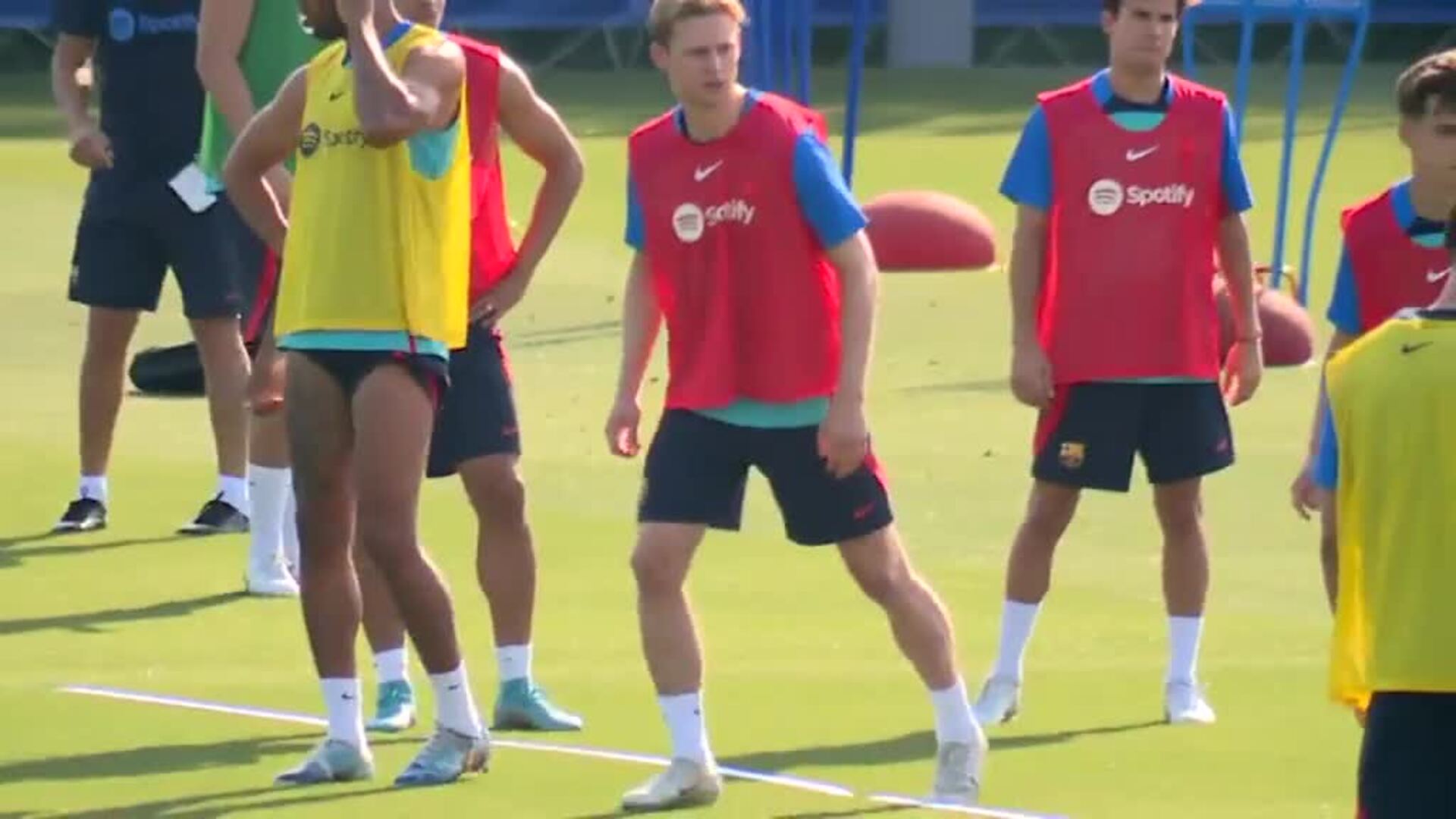 Último entrenamiento del Barça antes de volar hacia Estados Unidos