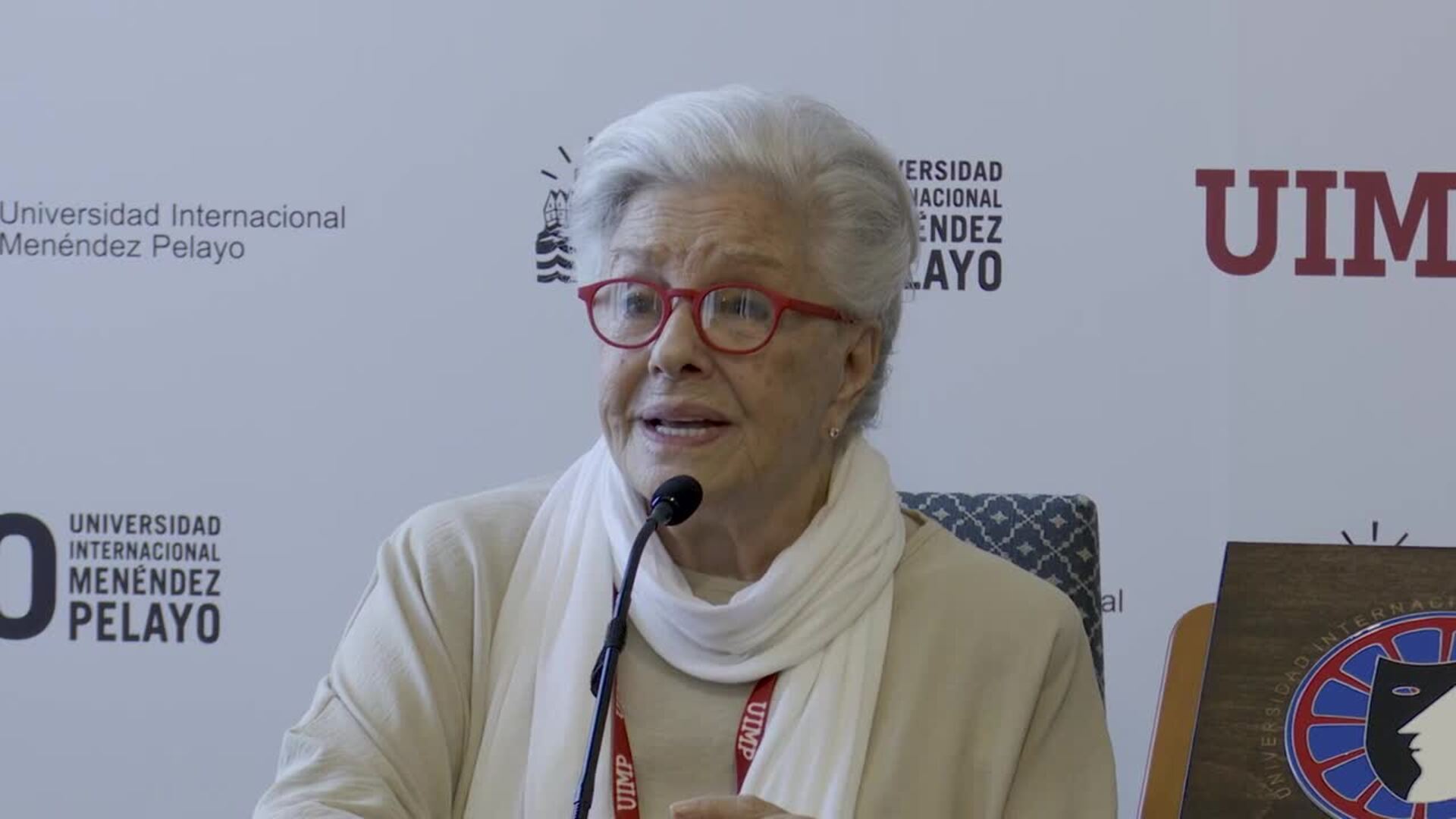 Lola Herrera: "Una vida es insuficiente para un actor"