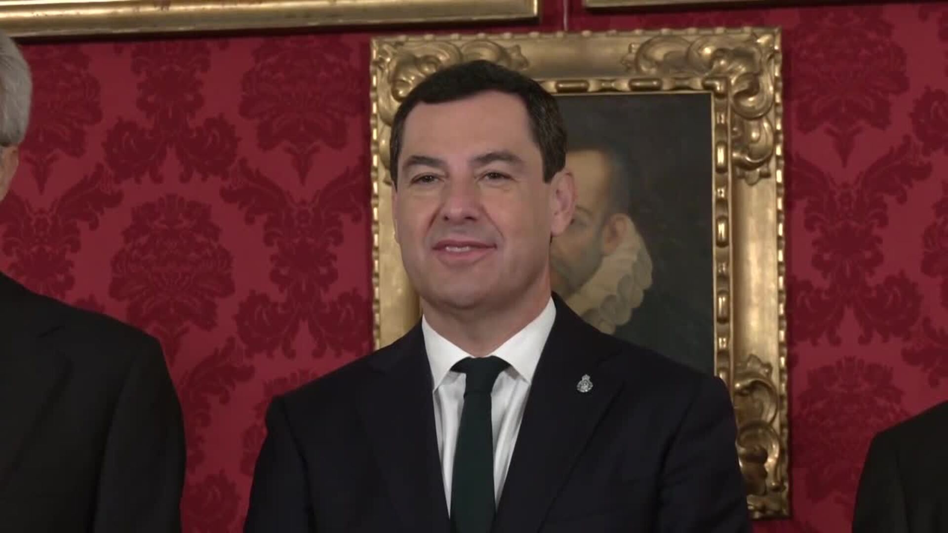 Moreno reivindica a protagonistas de la Transición y el compromiso de Clavero con la autonomía