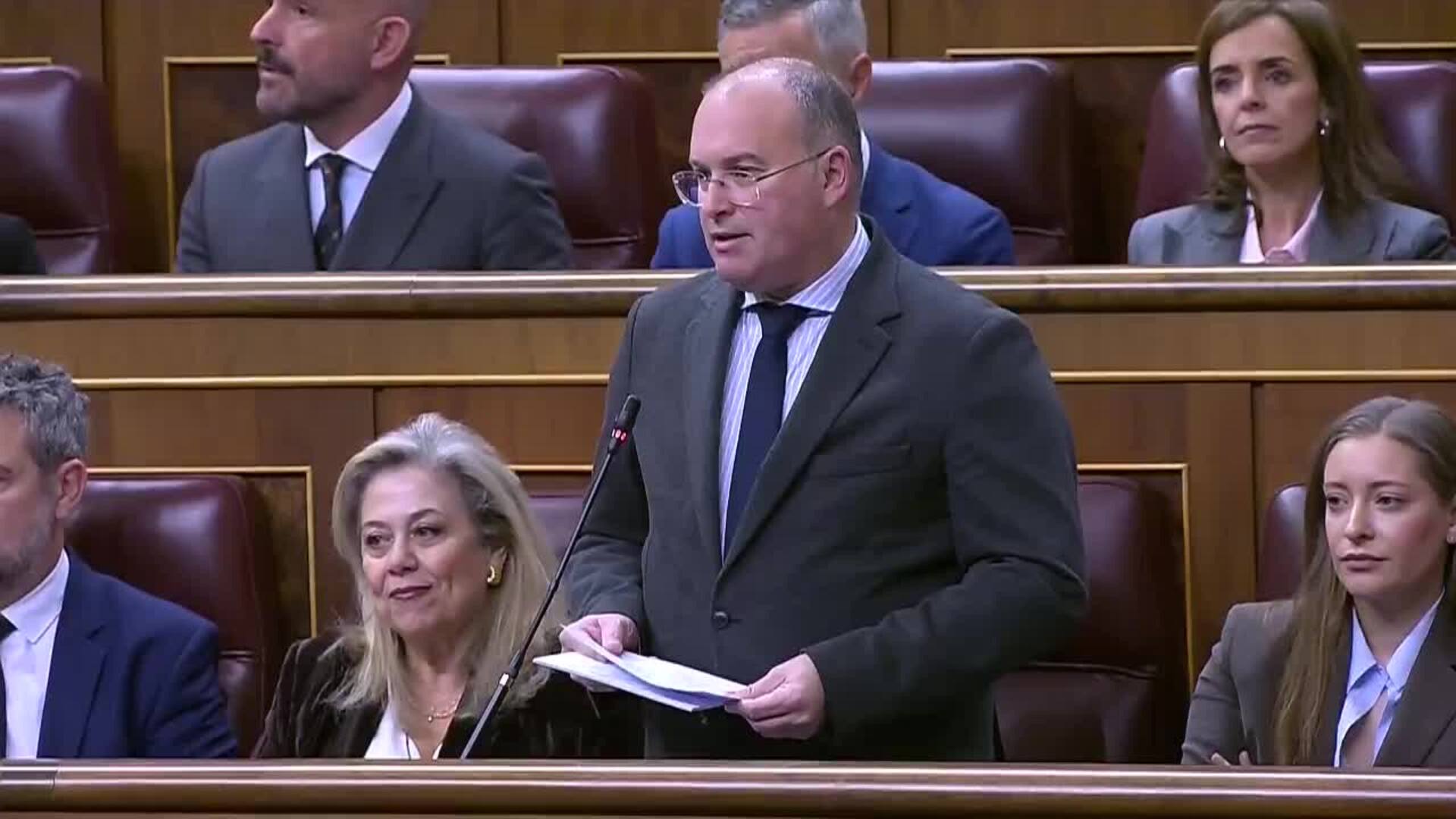 PP exige la dimisión de Marlaska por la querella por agresión al número ...