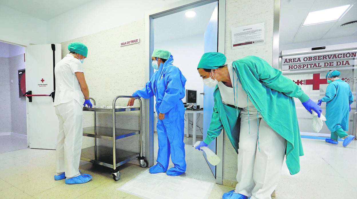 Los hospitales de Córdoba pierden una cuarta parte de los pacientes de Covid en una semana