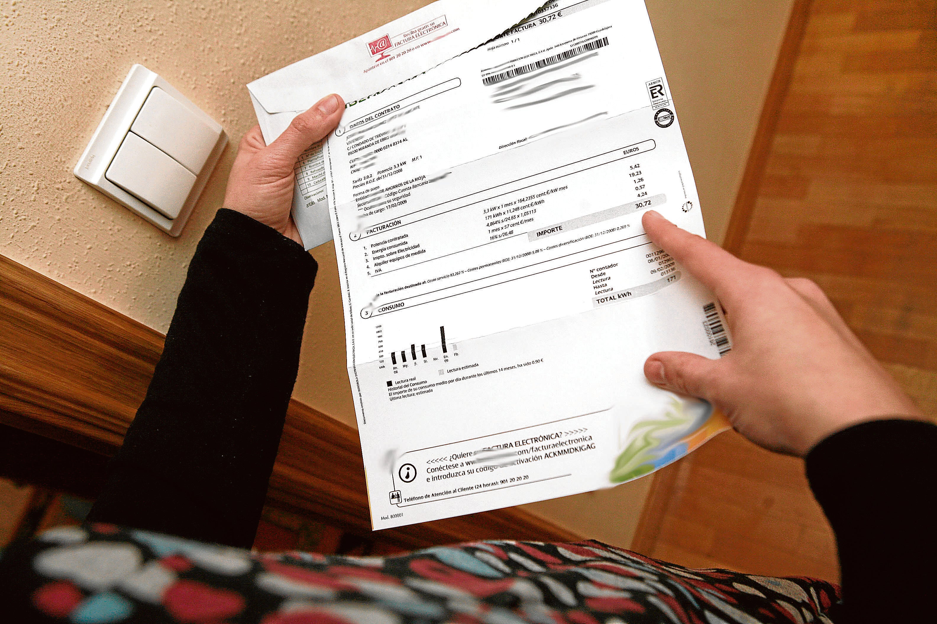 Una factura en una imagen de archivo