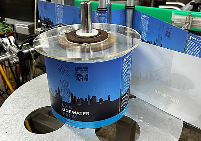 Del baño al bar: la primera cerveza del mundo creada con aguas residuales