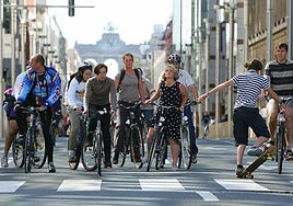 Las limitaciones de moverse en bicicleta por la ciudad, más allá de tener una red de carriles seguros