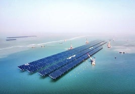 China enciende el mayor parque solar marino del mundo