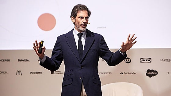 «Un líder humanista pone límites claros al uso de la tecnología»