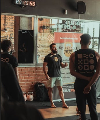 Imagen secundaria 2 - Diferentes seminarios impartidos por KettlebellMe