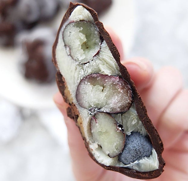 Bocaditos helados de arándanos: la original receta de la que todo el mundo habla