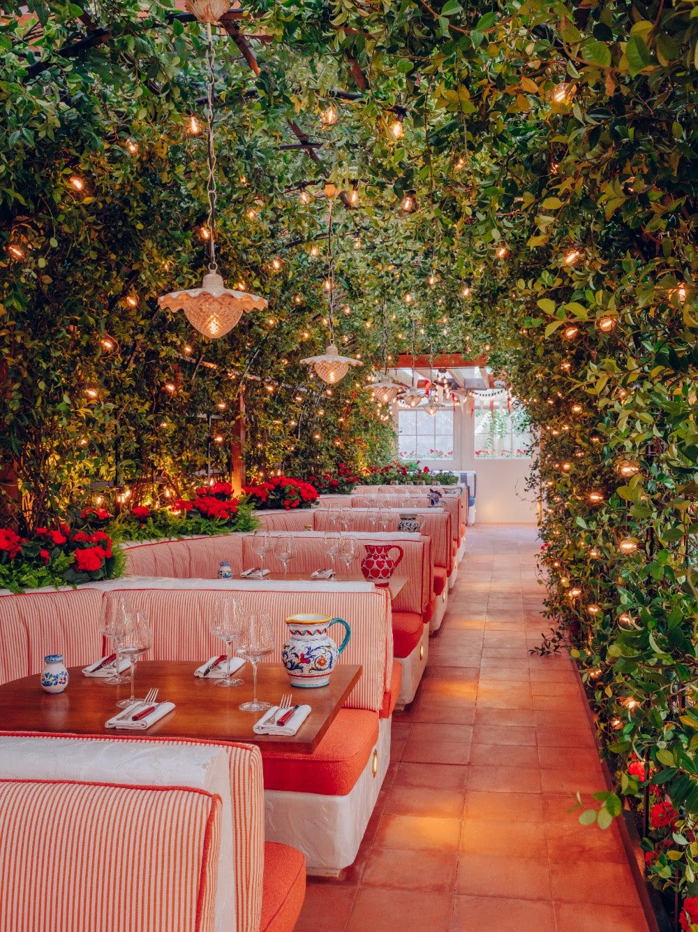 ¿Qué tal una comida especial con el mejor padre del mundo? En Bel Mondo, del grupo Big Mamma, encontrarás un italiano muy especial en pleno barrio de Salamanca (Madrid).