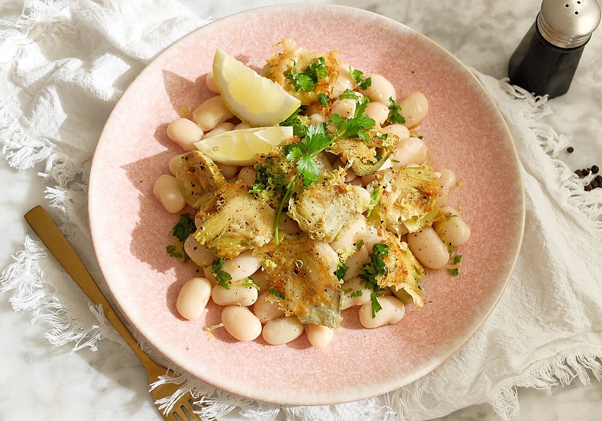 Así se puede hacer una ensalada de alubias deliciosa.
