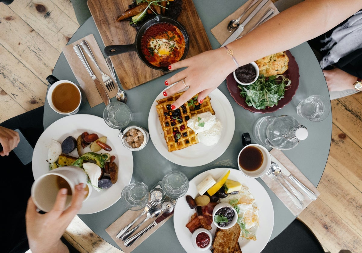 ¿Ayuda a adelgazar dejar la dieta de vez en cuando?